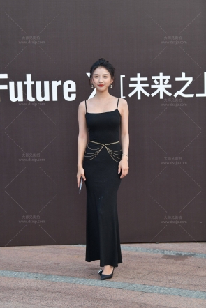 气质黑色长裙【套图130P/3.14G】