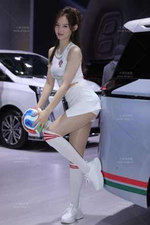雯雯亲爱的肉丝美腿棒球服【套图+视频】