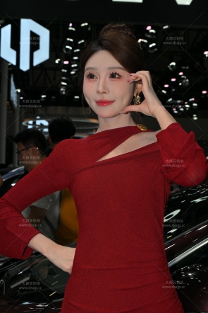 绝色佳人颜爆-美均