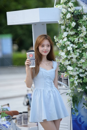 气质甜美的女生【49P/1.15G】