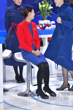 厦航的黑丝制服
