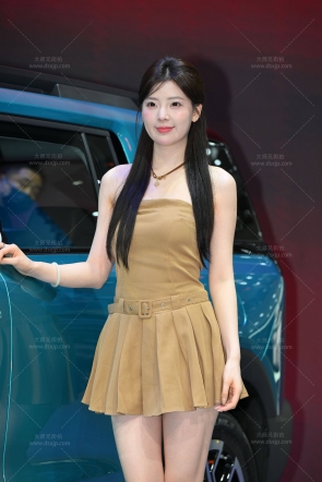 春晓的大美腿【套图136P/2.6G】