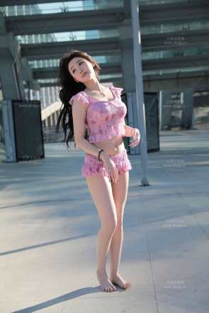 性感粉色小思佳