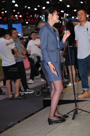 黑丝制服主播
