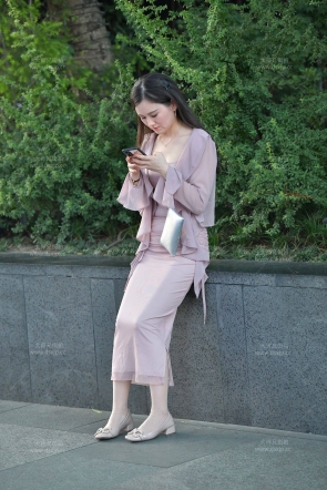 肉丝少妇