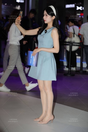丝袜美腿主播