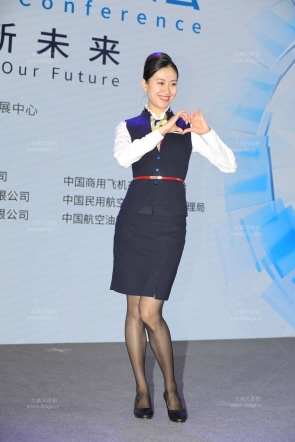 东海航空的黑丝空姐