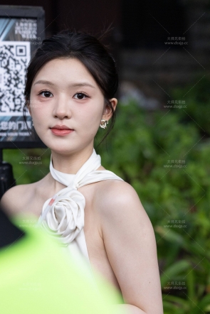 大网红允恩女神